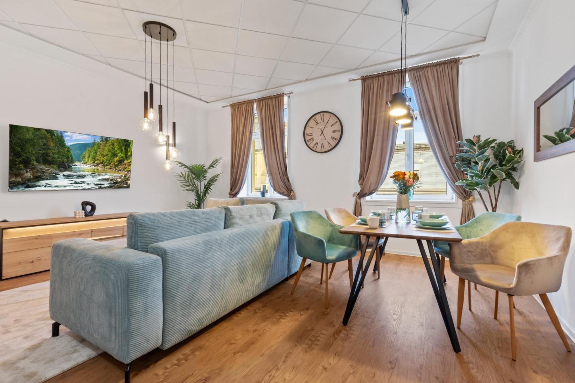 Luxe Living At Old Town Center Appartement Bratislava Buitenkant foto
